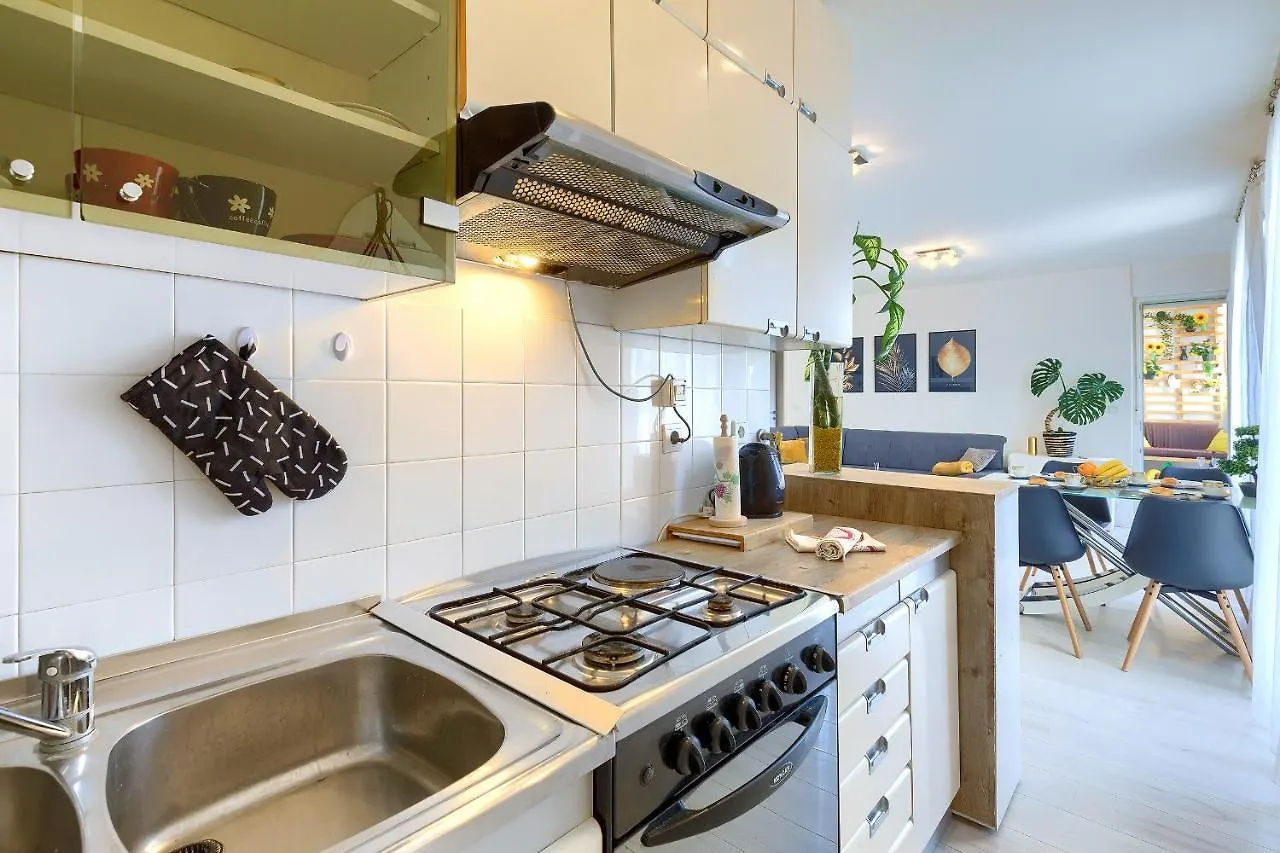 Seny Gold Apartment Pula